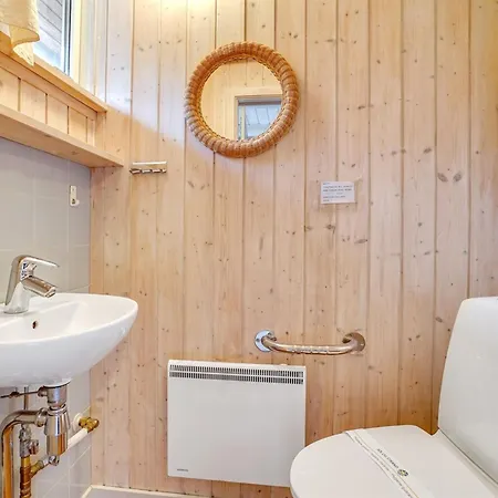 Nyaraló Nandolf - 3-5km From The Sea By Interhome *